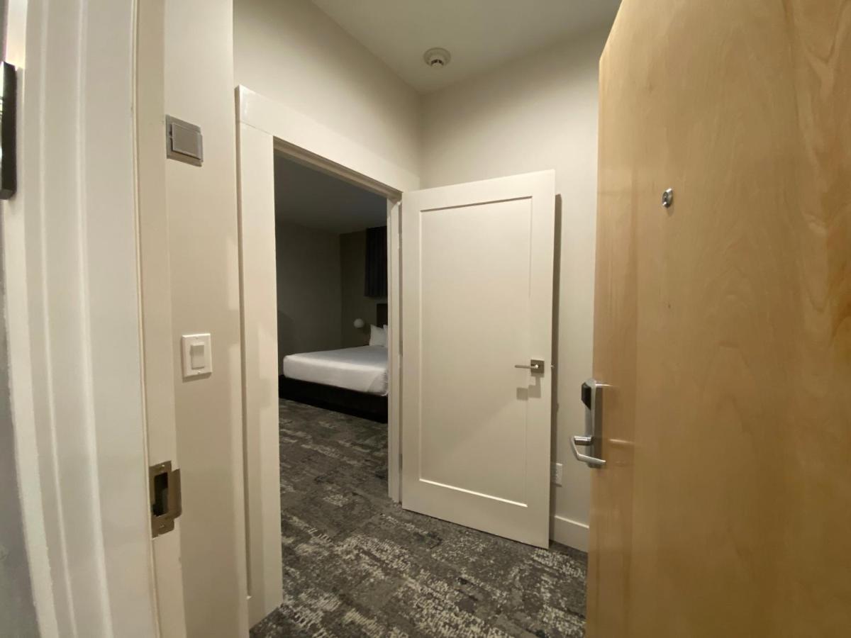 Lake Placid Inn Boutique Hotel エクステリア 写真